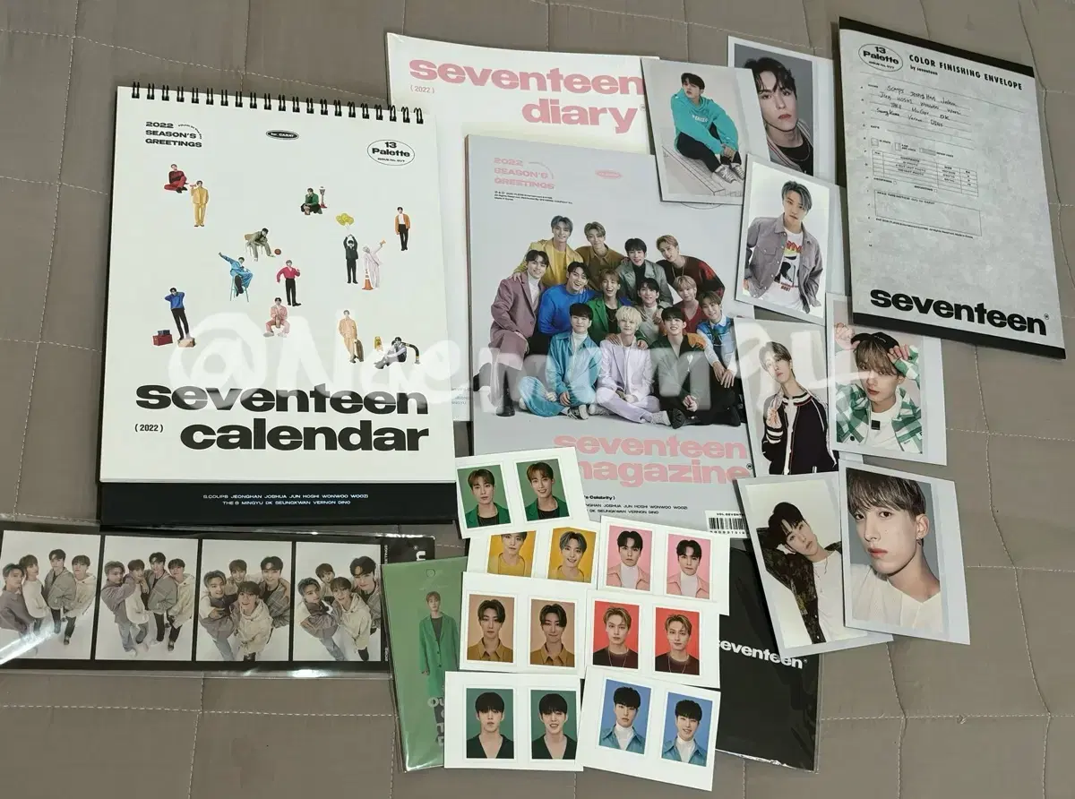 Seventeen 2022 season's greetings sells