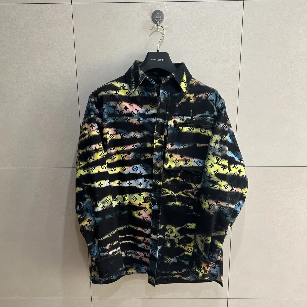 [ Department Store Edition / Composition O ] Louis Vuitton Tie-Dye Denim Jacket