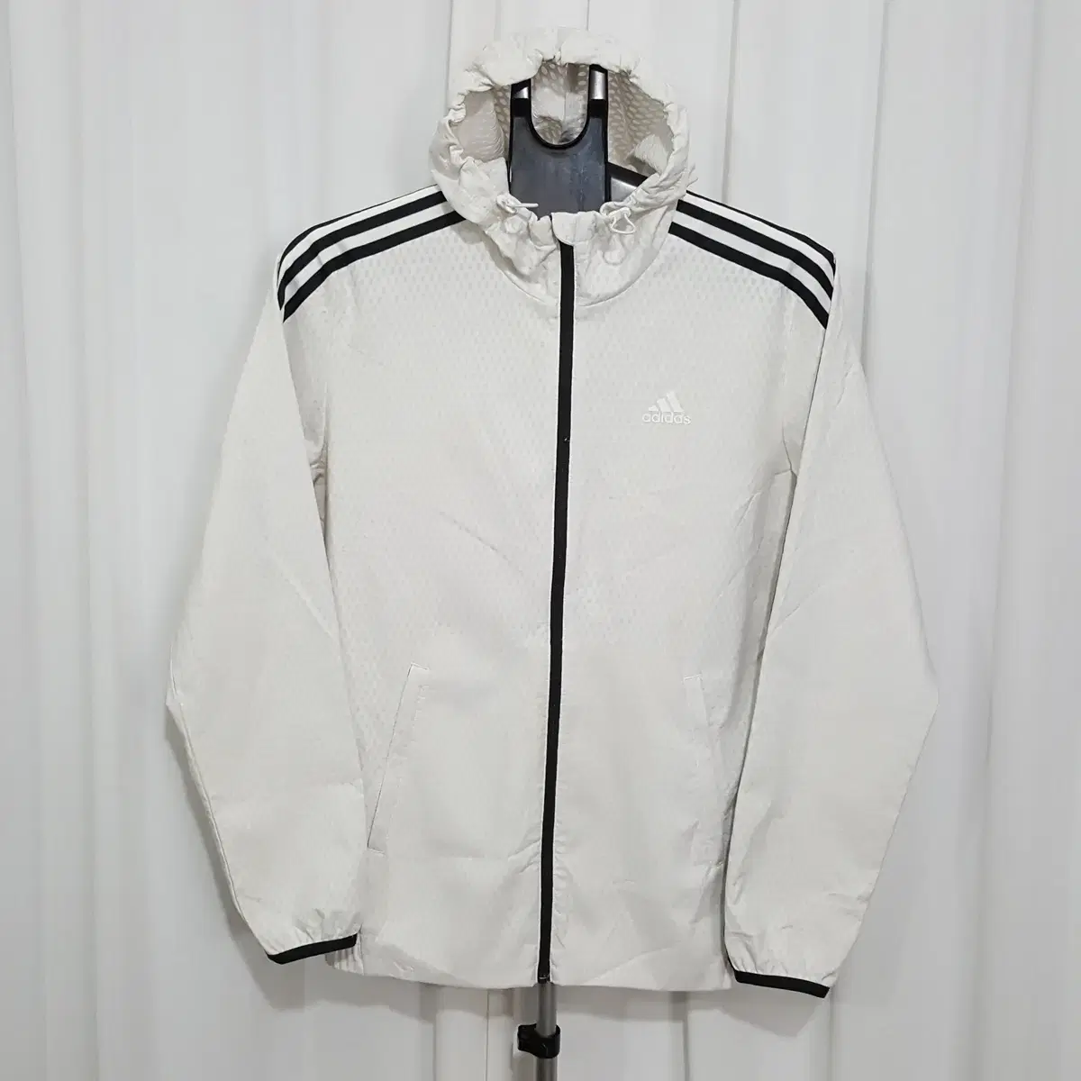 adidas Sport Windbreaker 100 size oilcloth