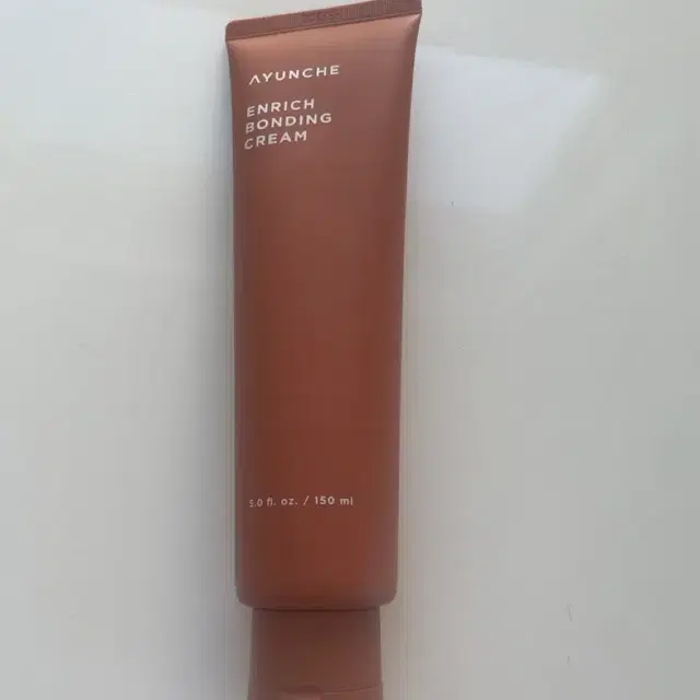 아윤채 인리치 본딩 크림 150ml 새상품