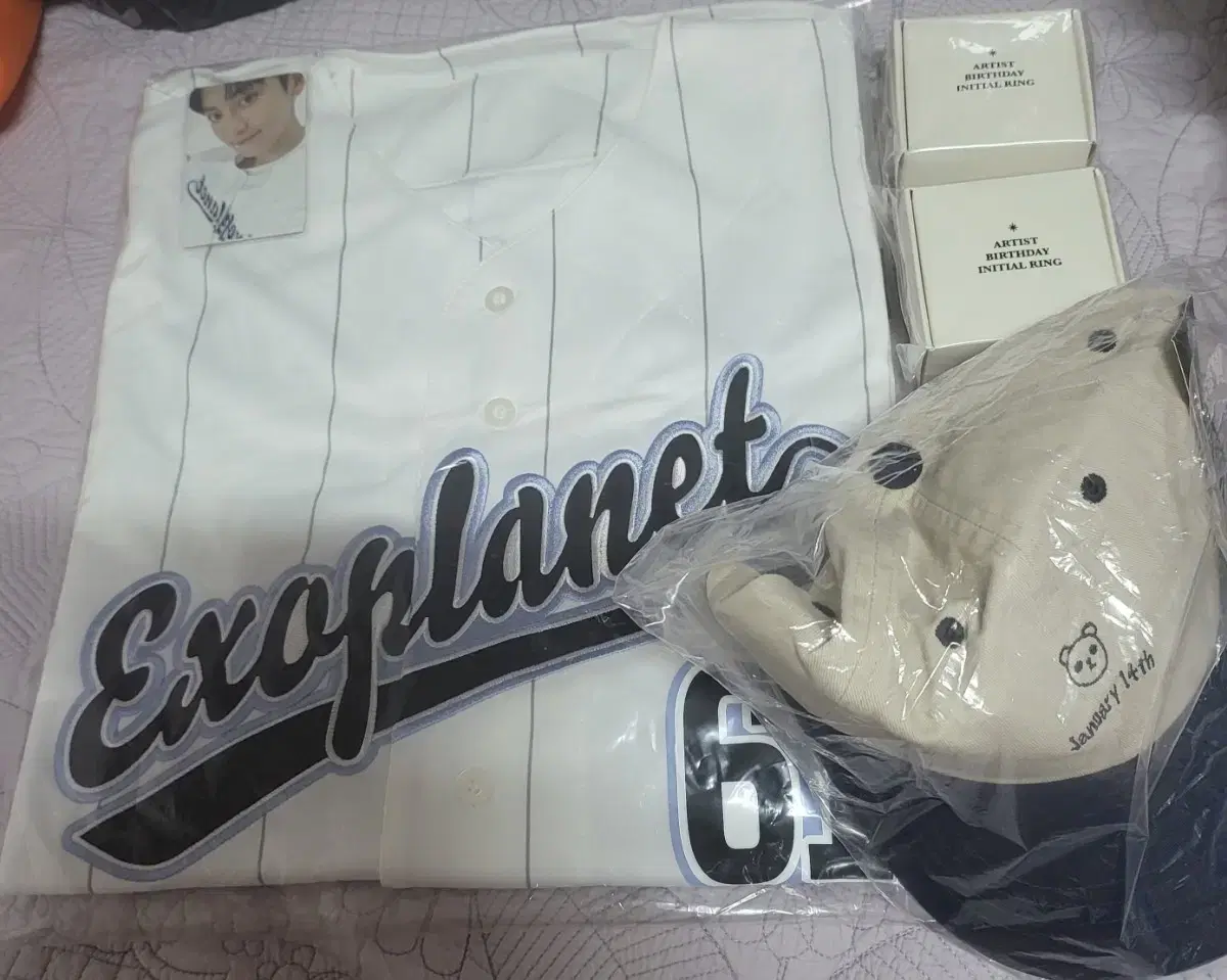 Exo sealed uniform hat birthday initial ring wts.