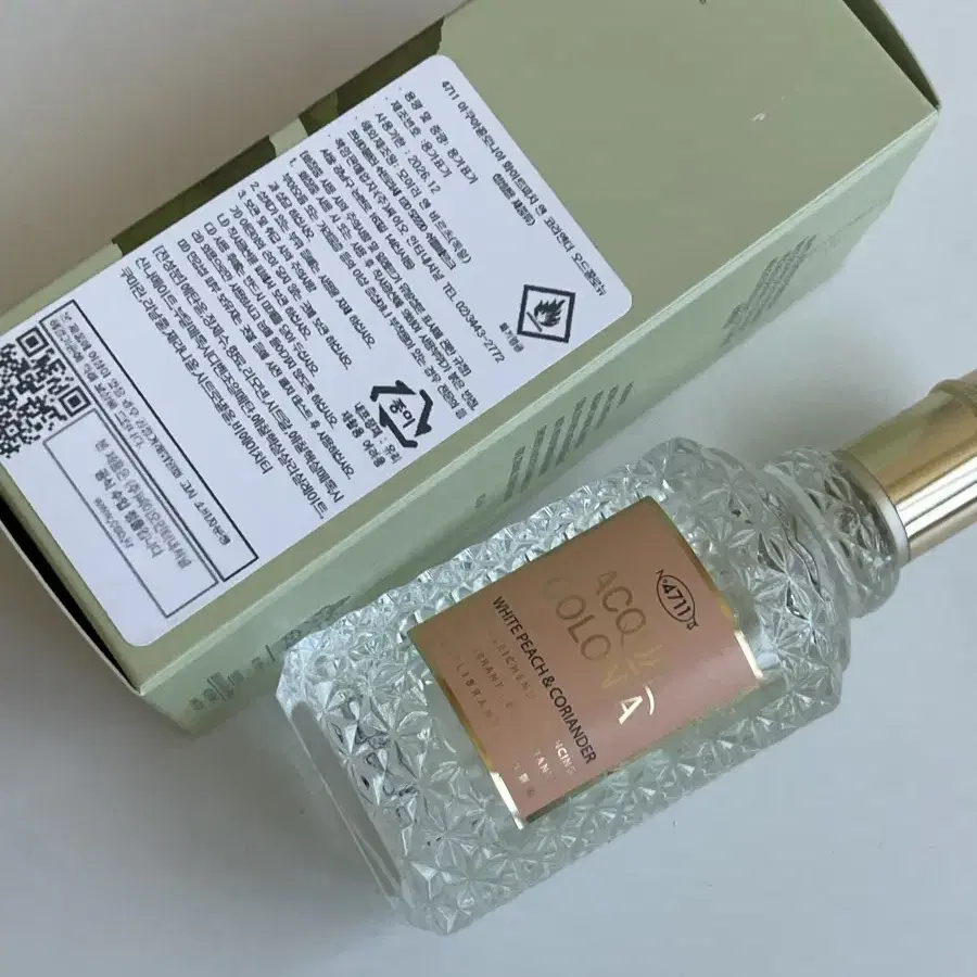 아쿠아콜로니아 화이트피치 앤 코리앤더 EDC 50ML