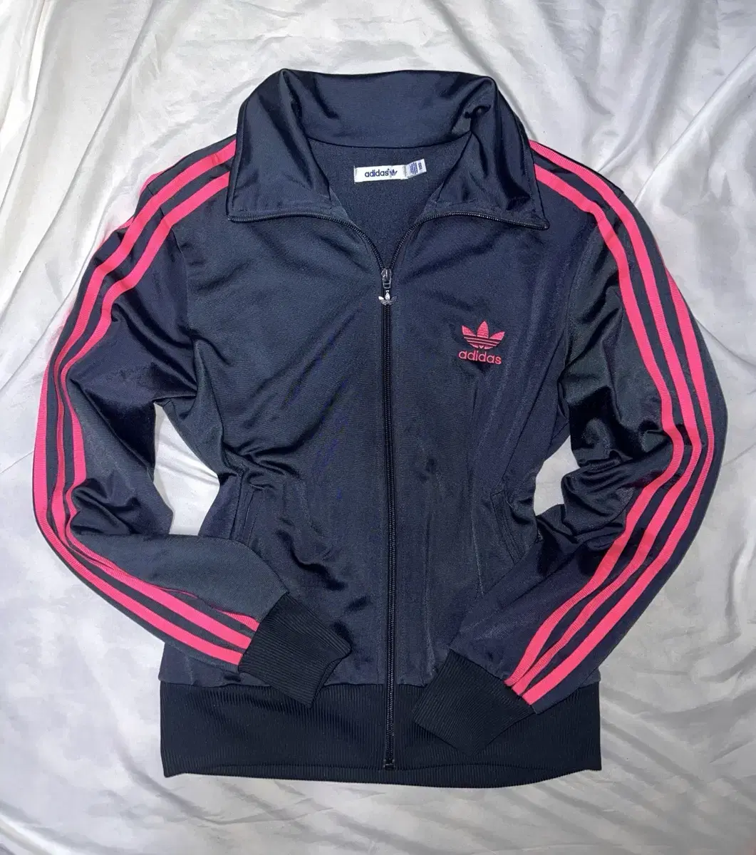 Adidas Europa Captain Magenta Pink Zip Up Jersey Sporty Three Stripe Track Top