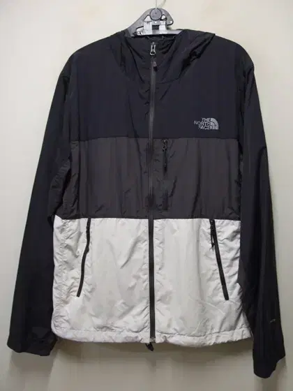 The North Face Lightweight Wind Hooded Jacket TacM