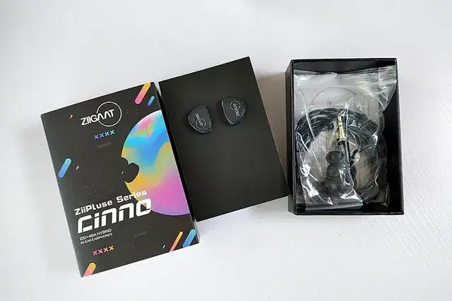 Ziigaat Cinno(지가트 시노) 1DD+4BA IEM 유선 이어폰