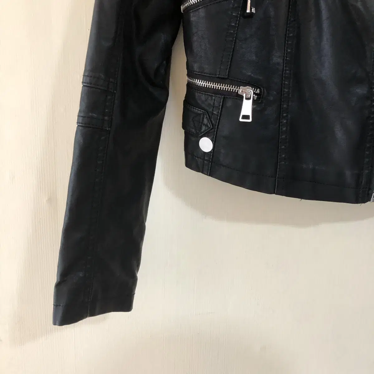 Vintage valleygirl black leather jk