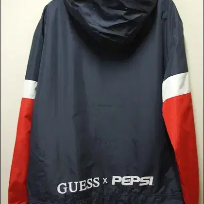 게스 GUESS PEPSI 콜라보 폴리바람막이 후드자켓 새옷 택M 100