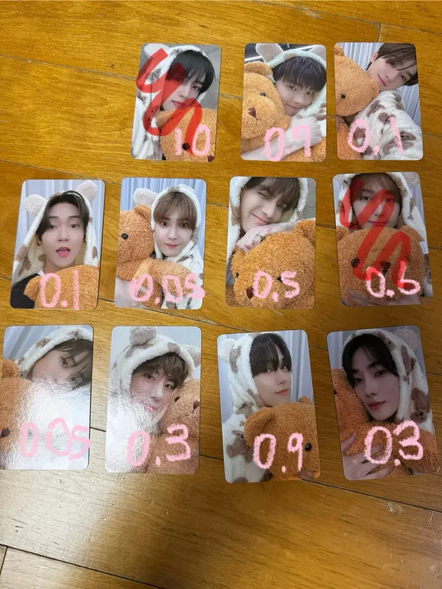 The Boyz HelloLive photocard WTS