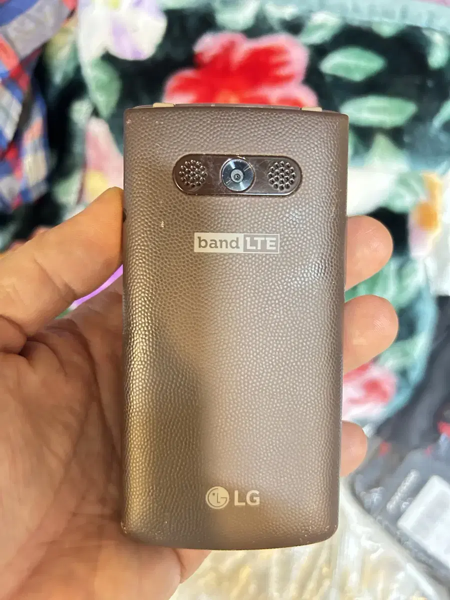 Lg Folder LTE Phone