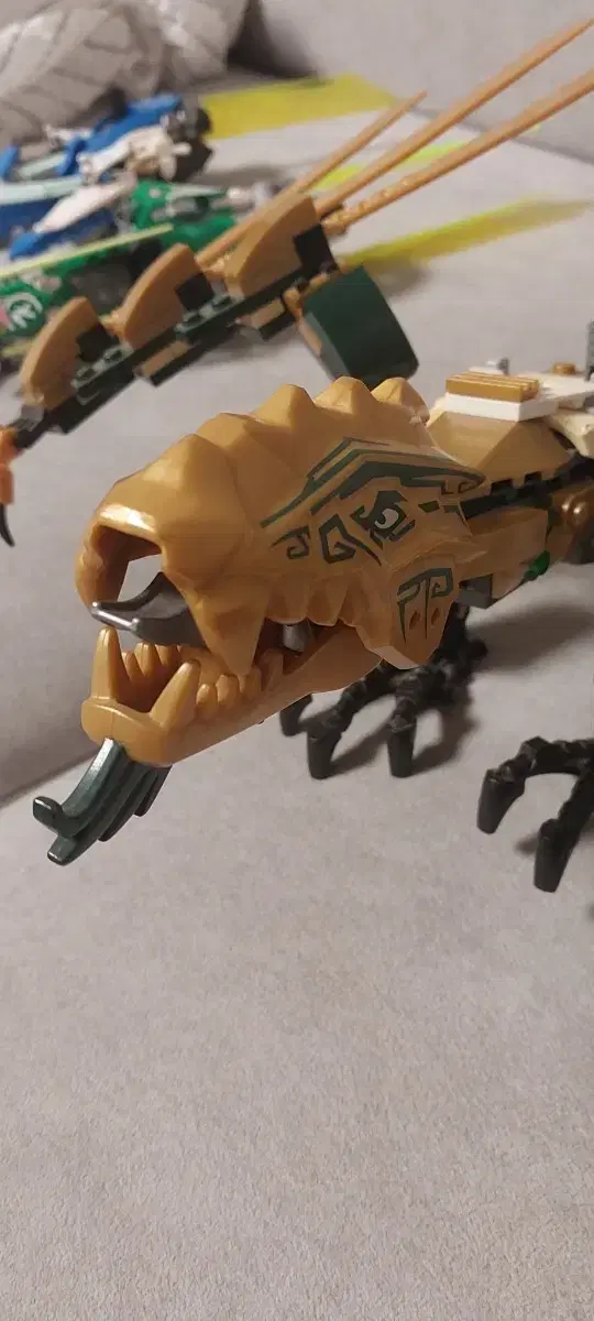 Lego ninjago gold dragon,cyber dragon,jet,bike