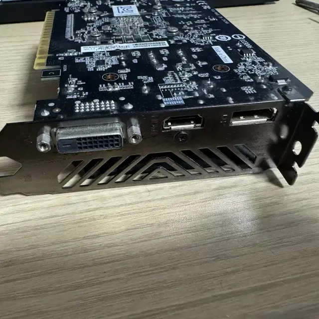 그래픽카드 GTX 1050 Ti GIGABITE 기가바이트