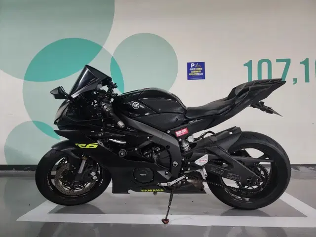 야마하 Yzf-R6 2020년식(2021출고) 에로우 머플러 구변완