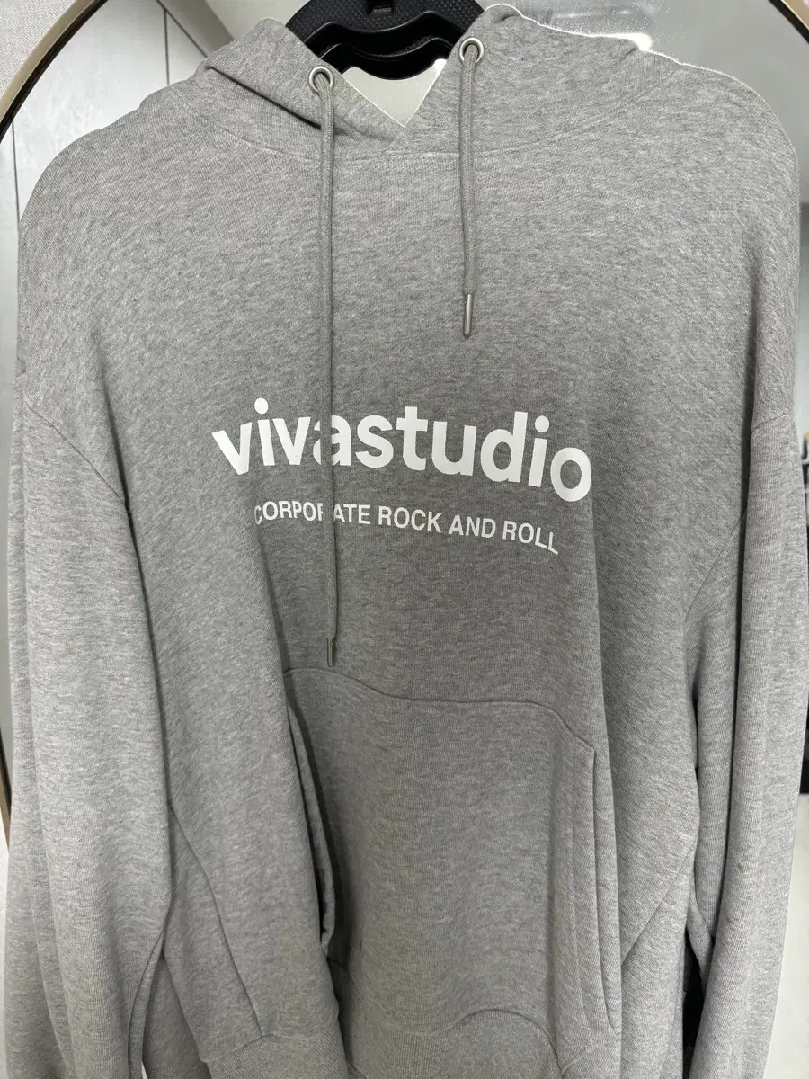 VivaStudio Hoodie