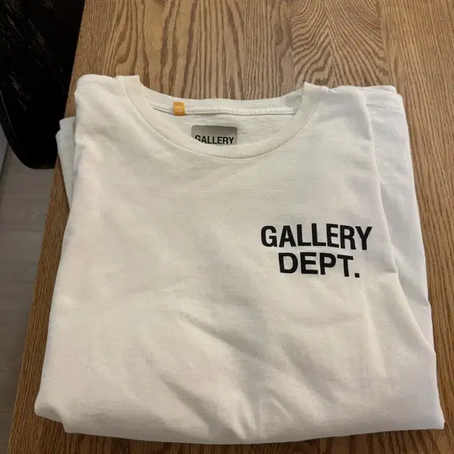 Gallery dept 갤러리디파트먼트 크림반팔 xl