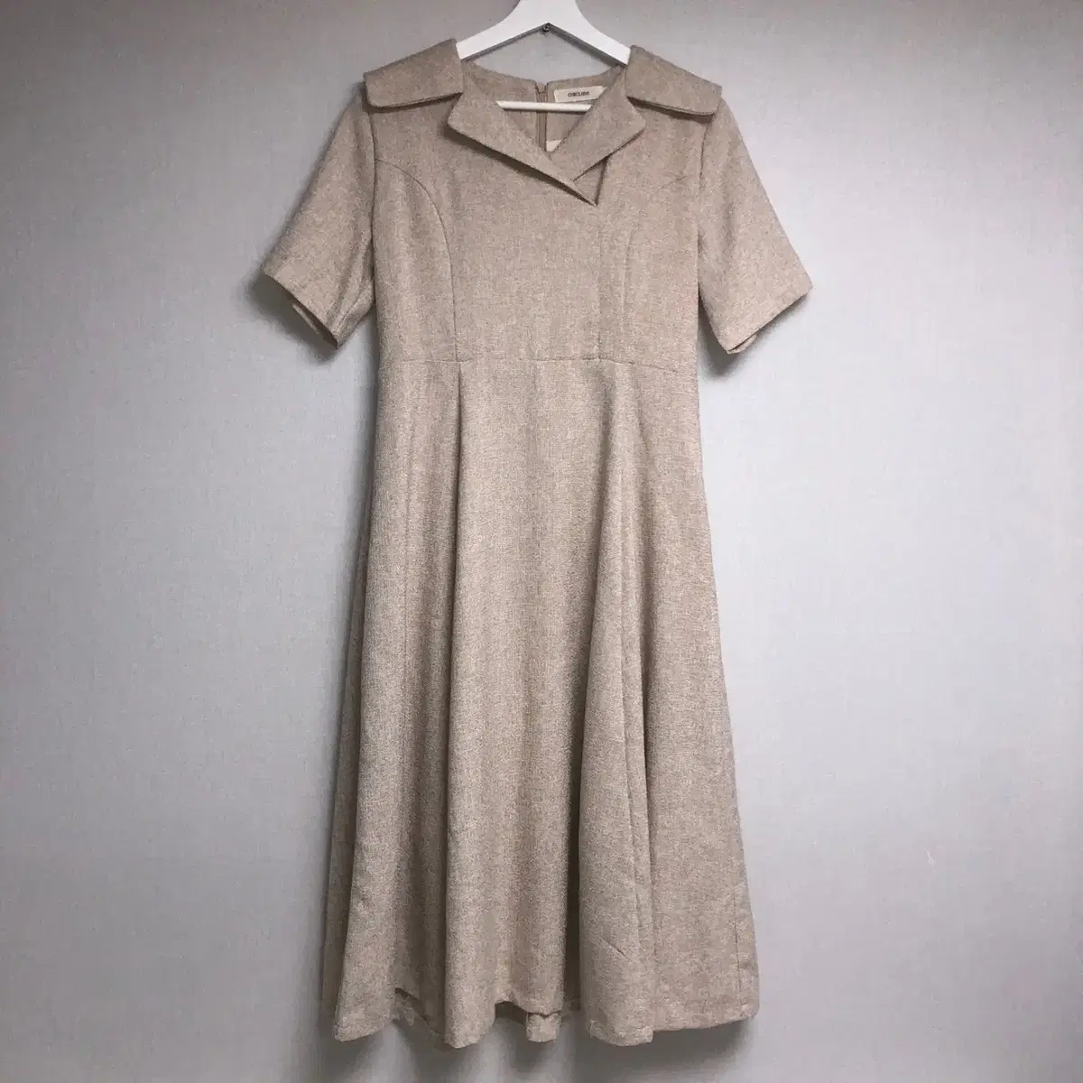 Classic kara Design Beige Midi ONEPIECE (L)