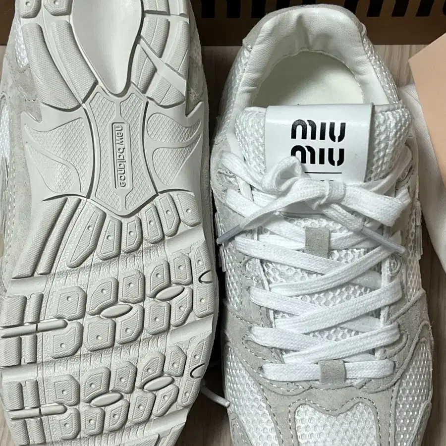 뉴발 miu 530