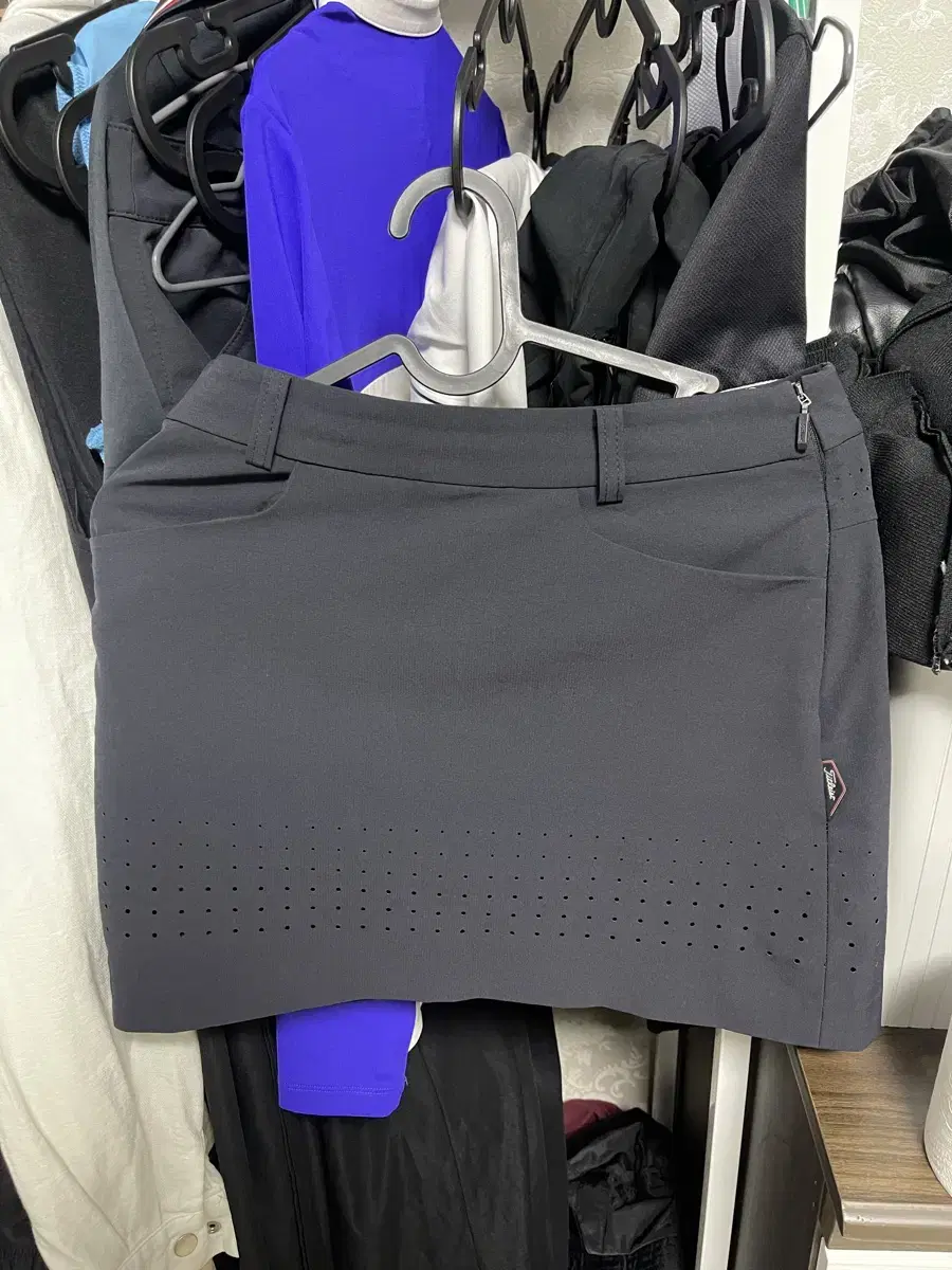 Titleist Skirt size 61