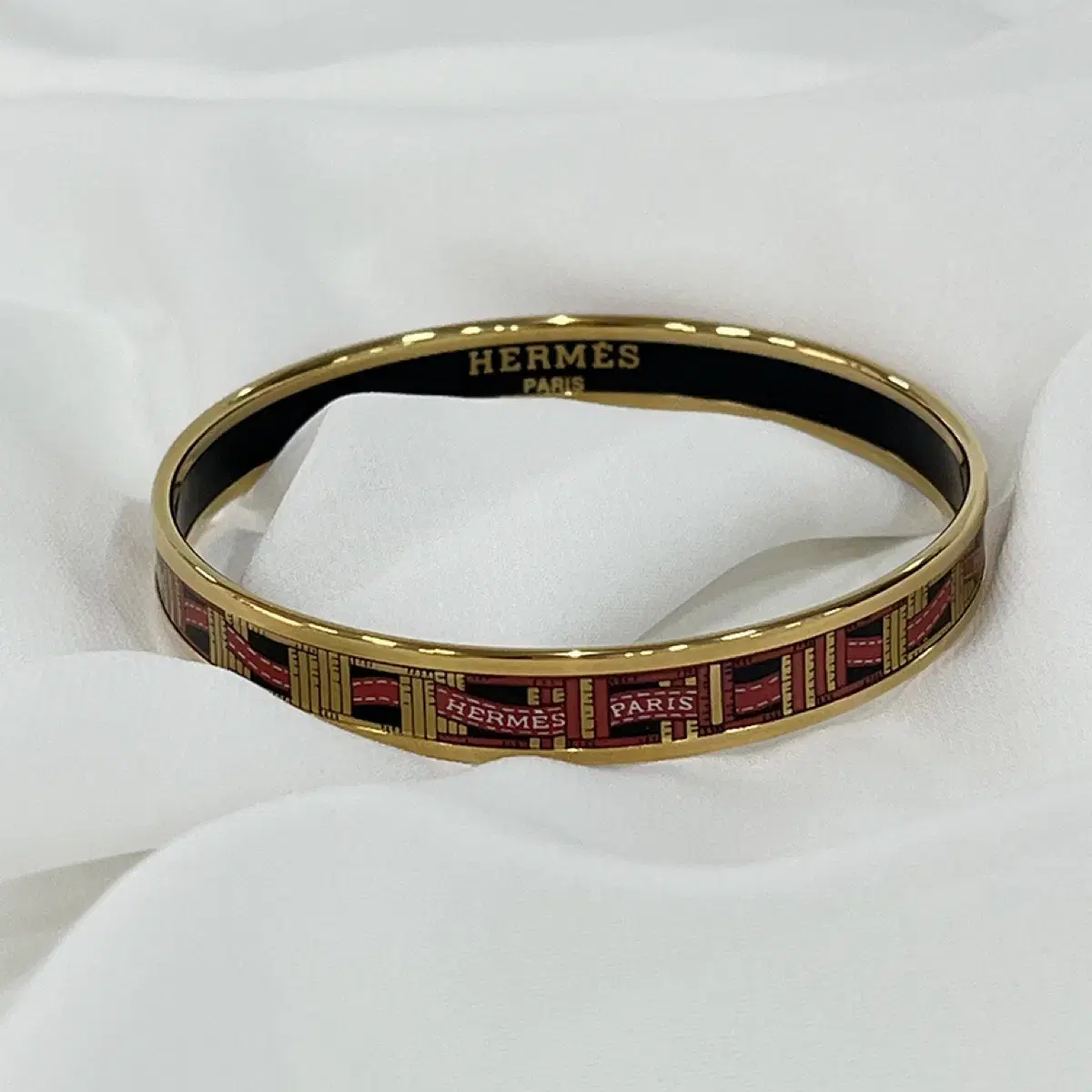 Hermès Women's Bangle Bracelet