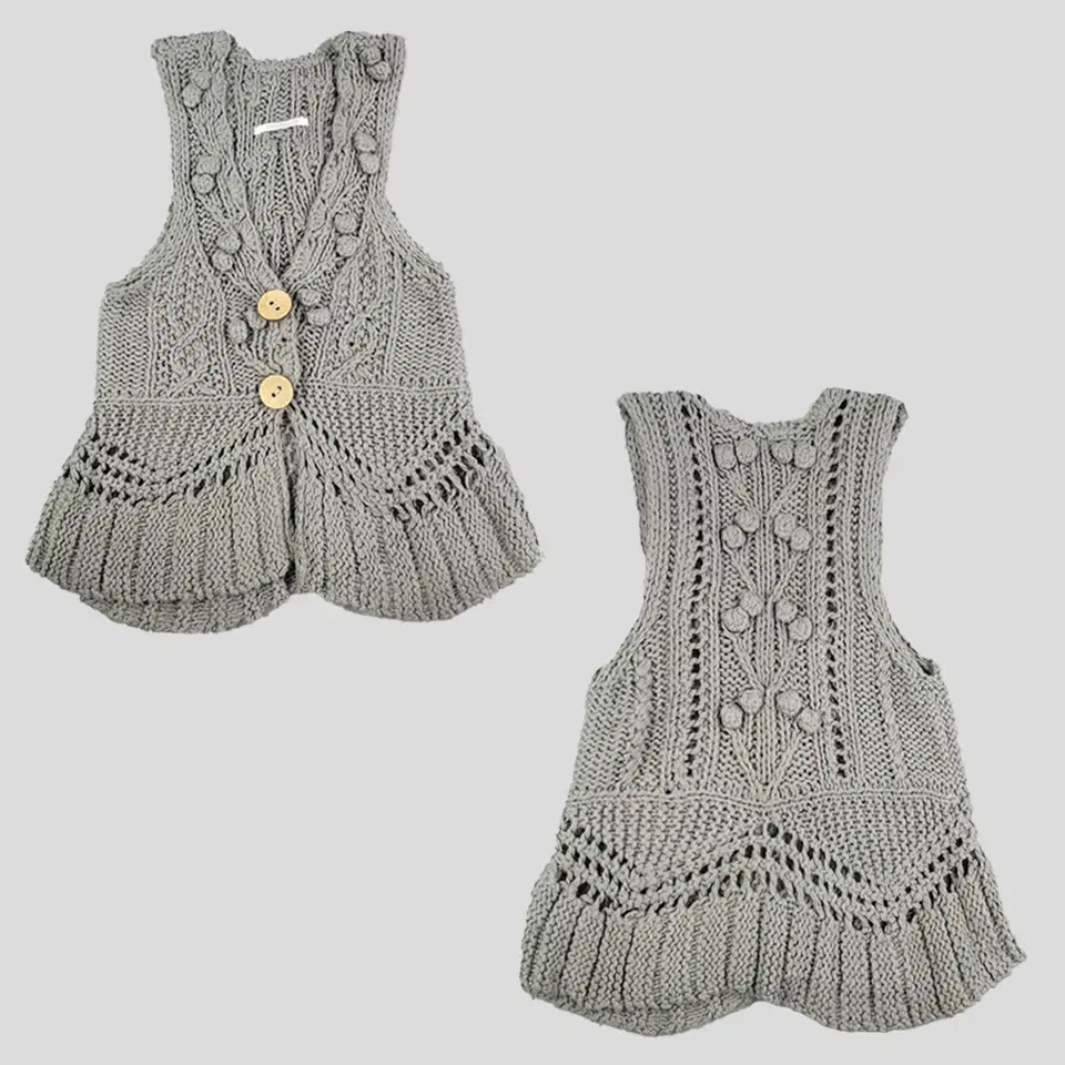 RETRO GIRL JP Gray Two-Button Punching 3D Knitting Crochet Layers