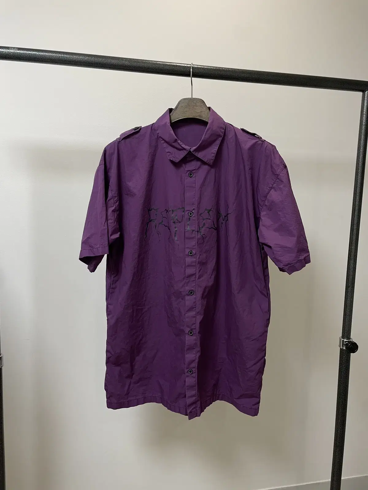 Reflem Purple epaulette short sleeve shirt