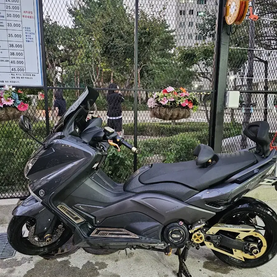 대차 안함 티맥스 2014 530cc tmax530 맷그레이