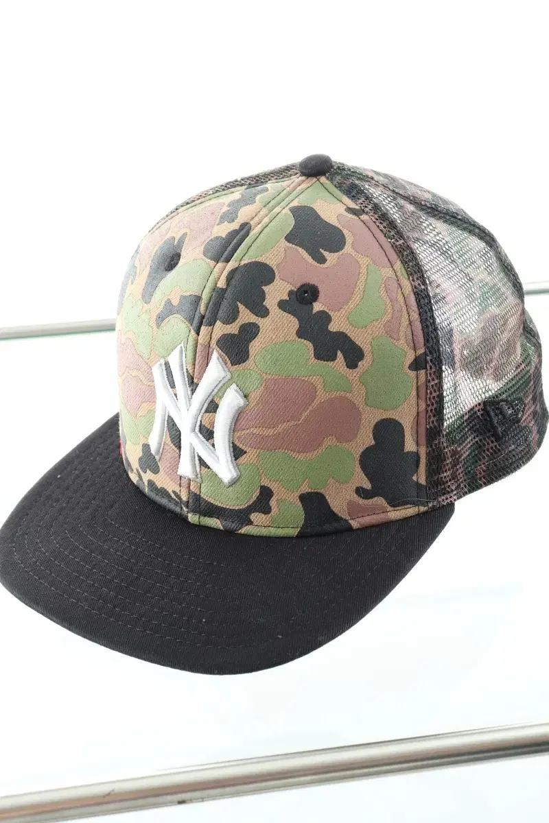 (M-L) New Era Baseball Cap Ballcap Yankees Camo Snapback-2313