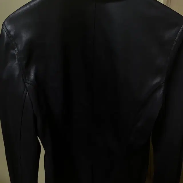 커렌트 가죽자켓 FITTED CRACK LEATHER JACKET