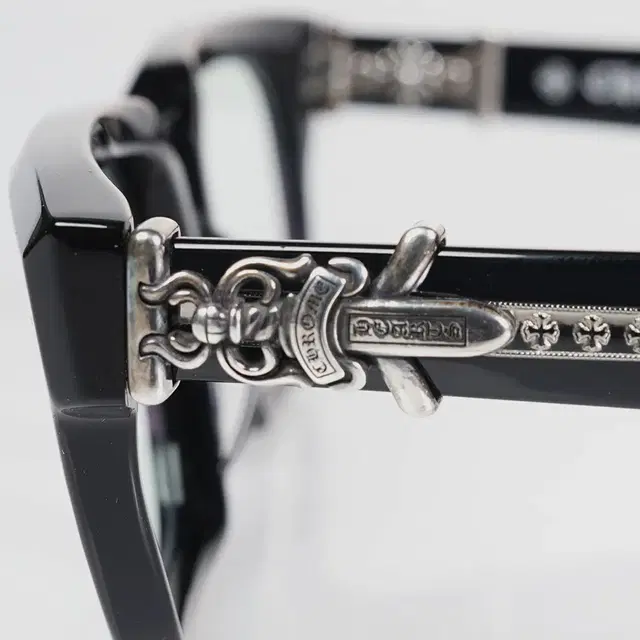 크롬하츠 Chrome hearts 바질리네어 안경