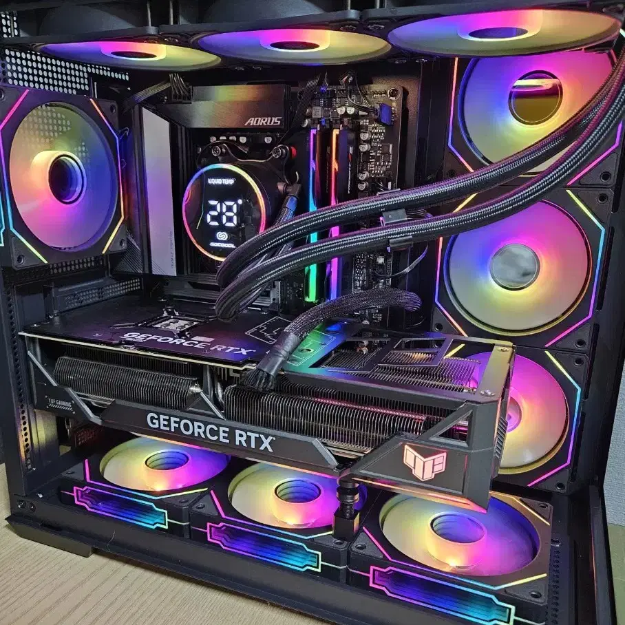 9800X3D RTX4090 하이엔드 데스크탑팝니다