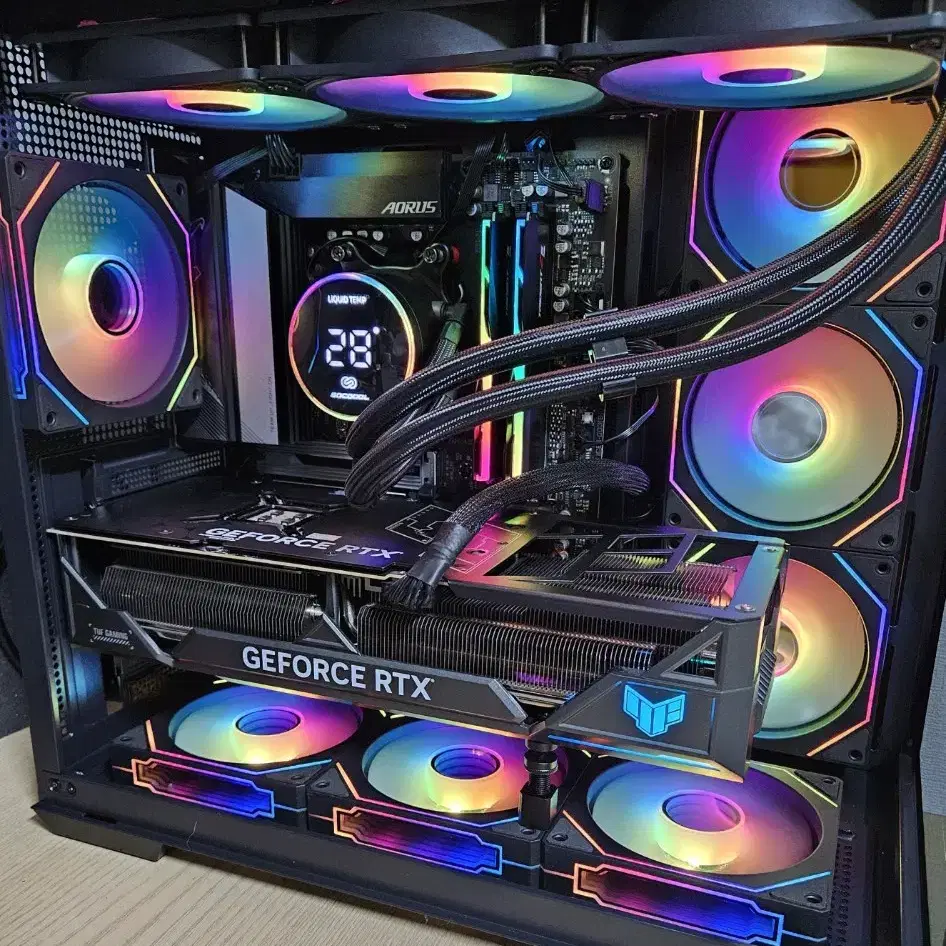 9800X3D RTX4090 하이엔드 데스크탑팝니다