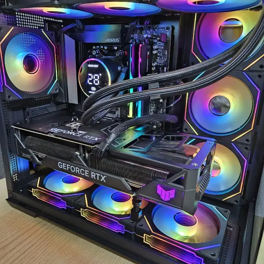 9800X3D RTX4090 하이엔드 데스크탑팝니다