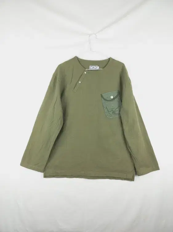 GRN Tokyo JapanVintage Round Khaki Long Sleeve Tee 95