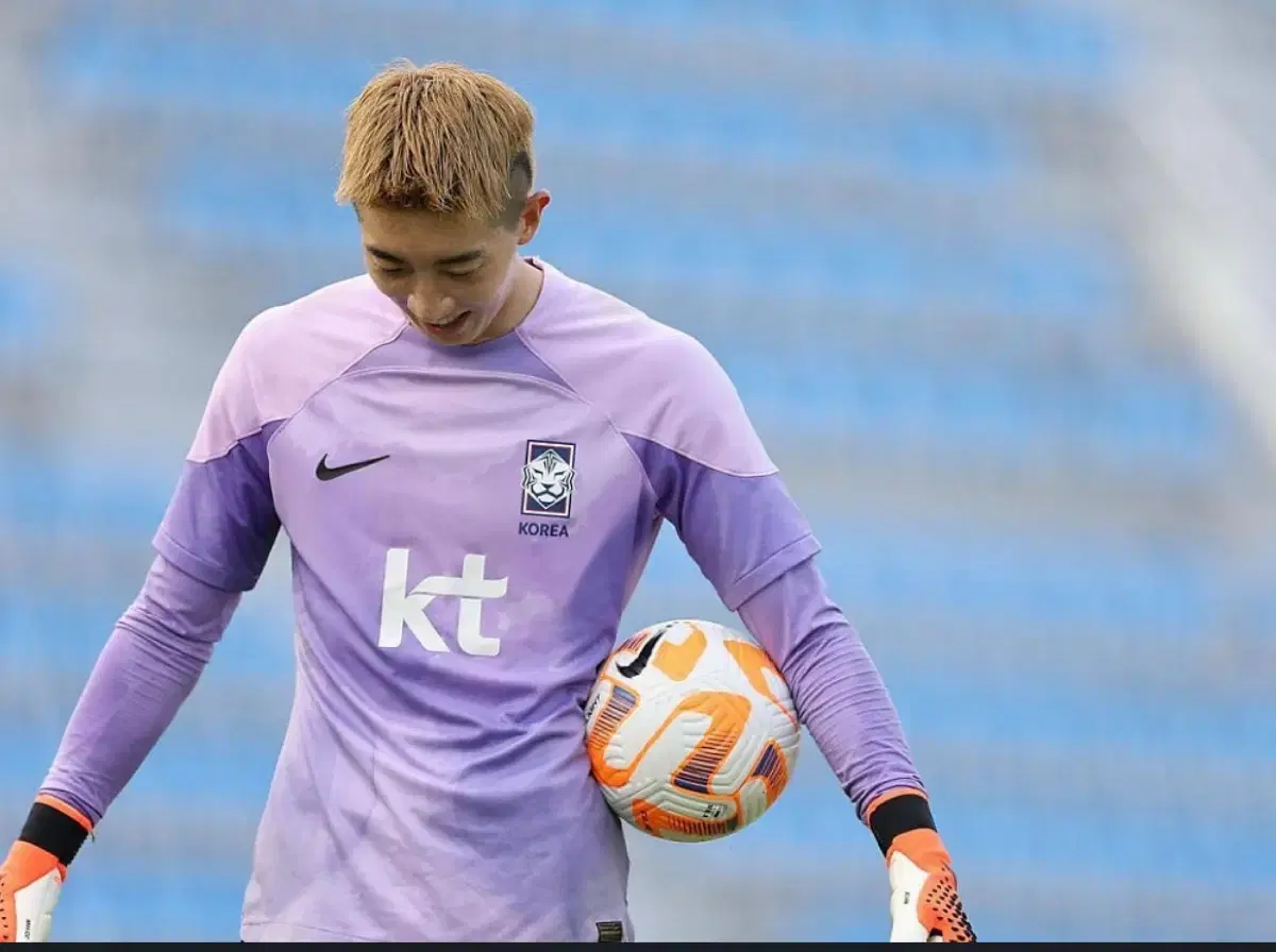 (레어템)나이키 대한민국 축구 국가대표 골키퍼 트레이닝복 세트(선수지급용