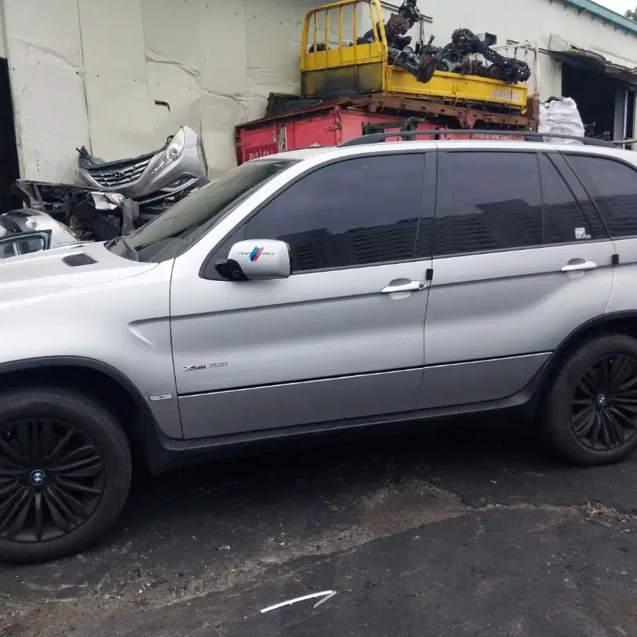 06년식 BMW E53X5 3.0차량부품 판매합니다