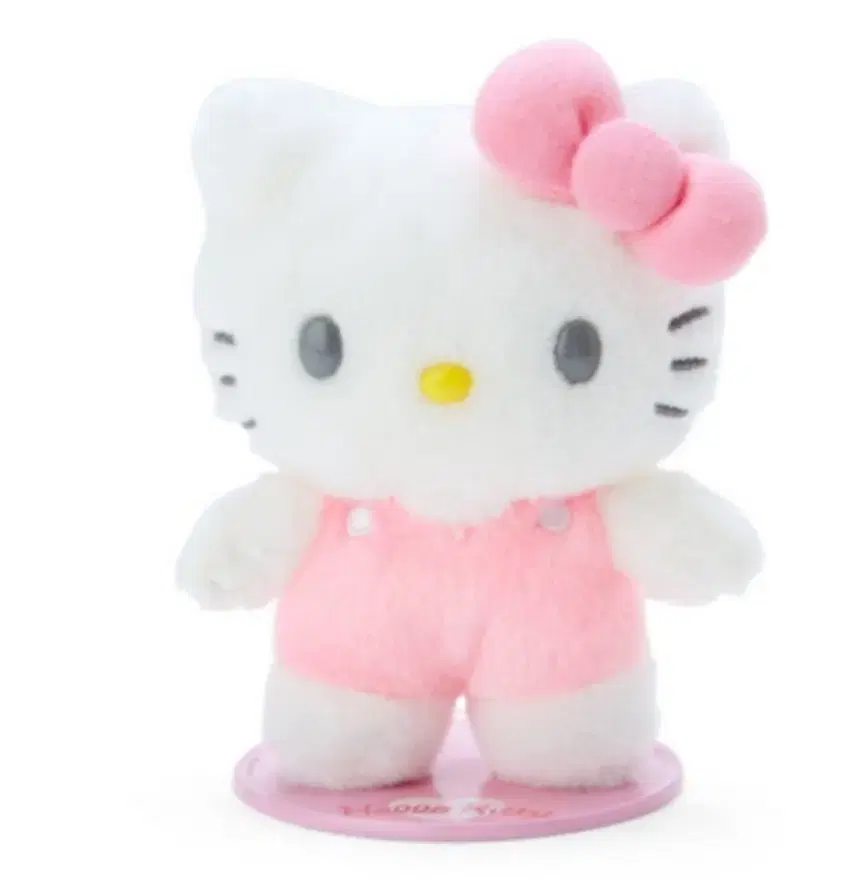 Hello Kitty Pittato Magnetized Sister Doll 12cm