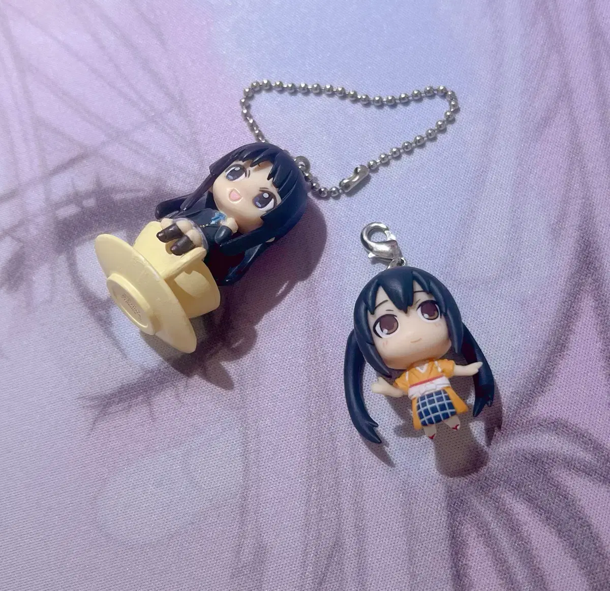 Keonmio Azusa Figure Mini Keyring