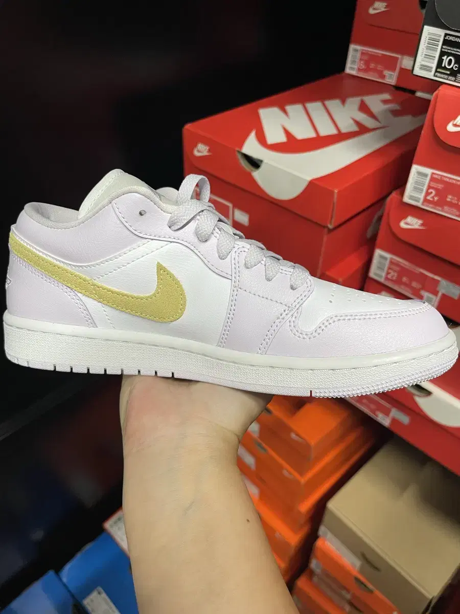 [New Products] (250) Women's Jordan 1 Low DC0774-501