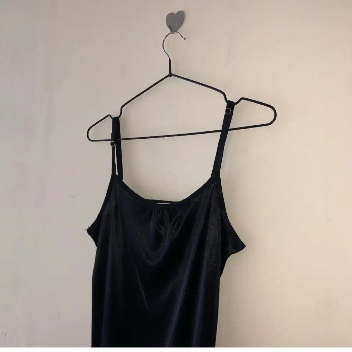 Vintage 2 bizazz black silk sleeveless