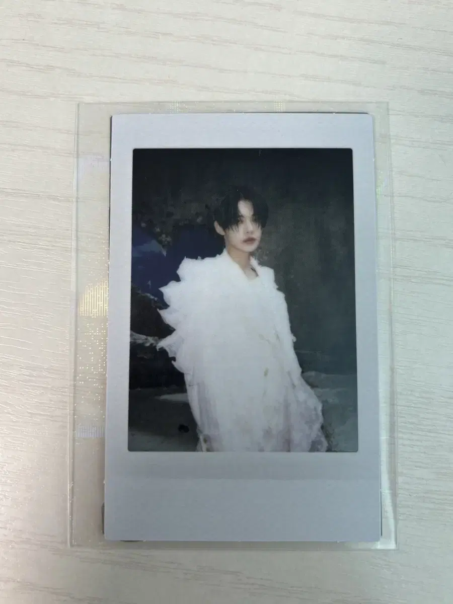 Tuvatu Memories yeonjun polaroid