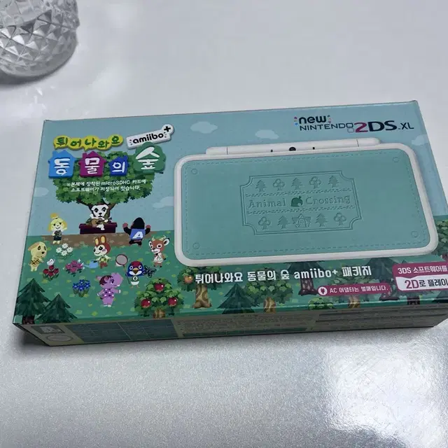 [미사용] new 닌텐도 2ds xl - 튀동숲 에디션 (튀어나와요 동