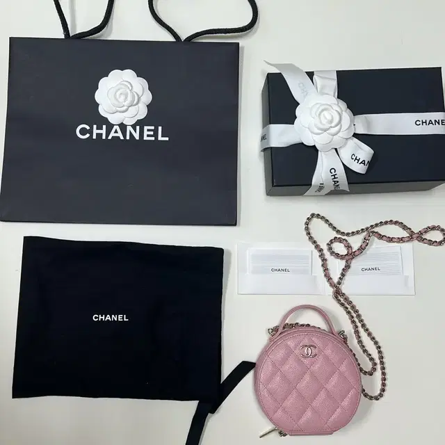 CHANEL  샤넬 탑핸들 미니 체인 동그리백  가방 핑크