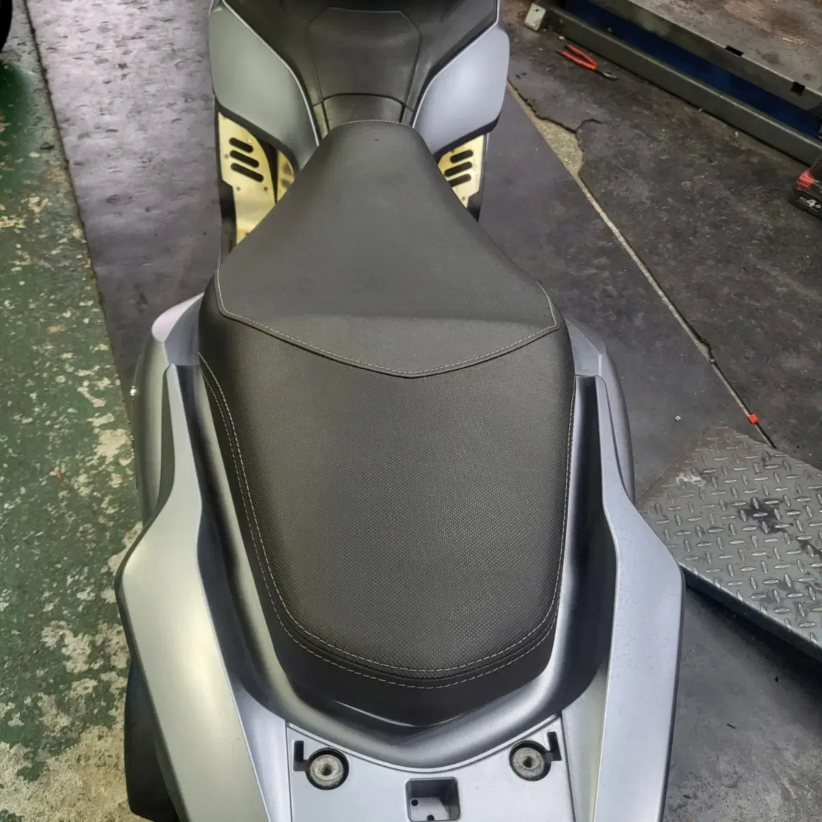 PCX21ABS 중고판매