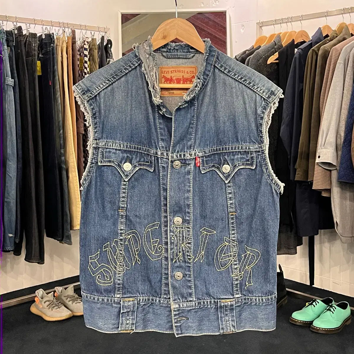 [TACKPO] [XL] Levi's Type One 70905 Denim Vest