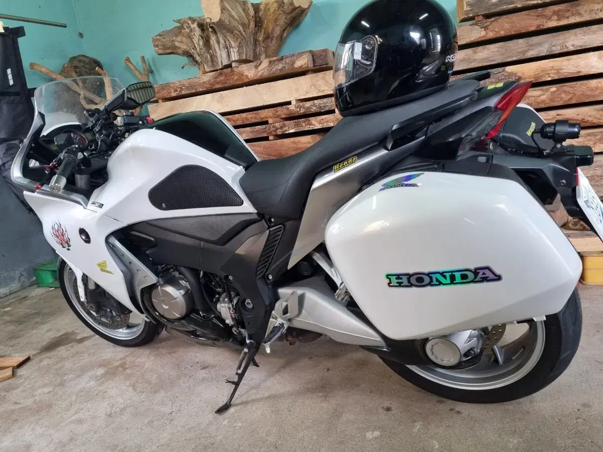 vfr1200