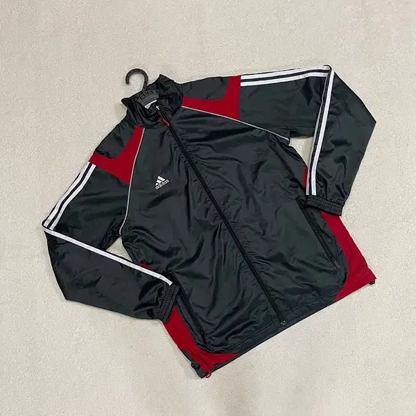 L Adidas Windbreaker Jacket B.2196