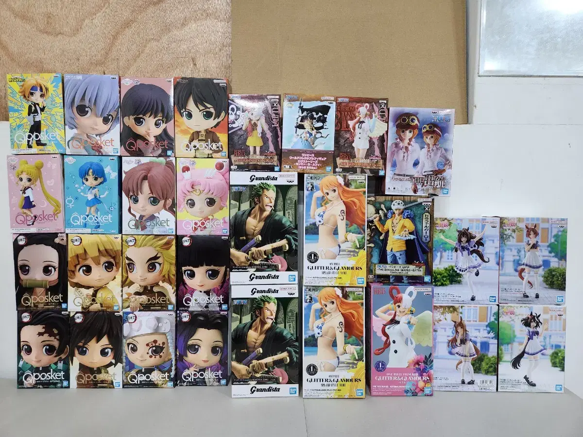 Unsealed ONEPIECE I'm selling a bunch of Earsword Sailor Moon Umamusume and other figures.