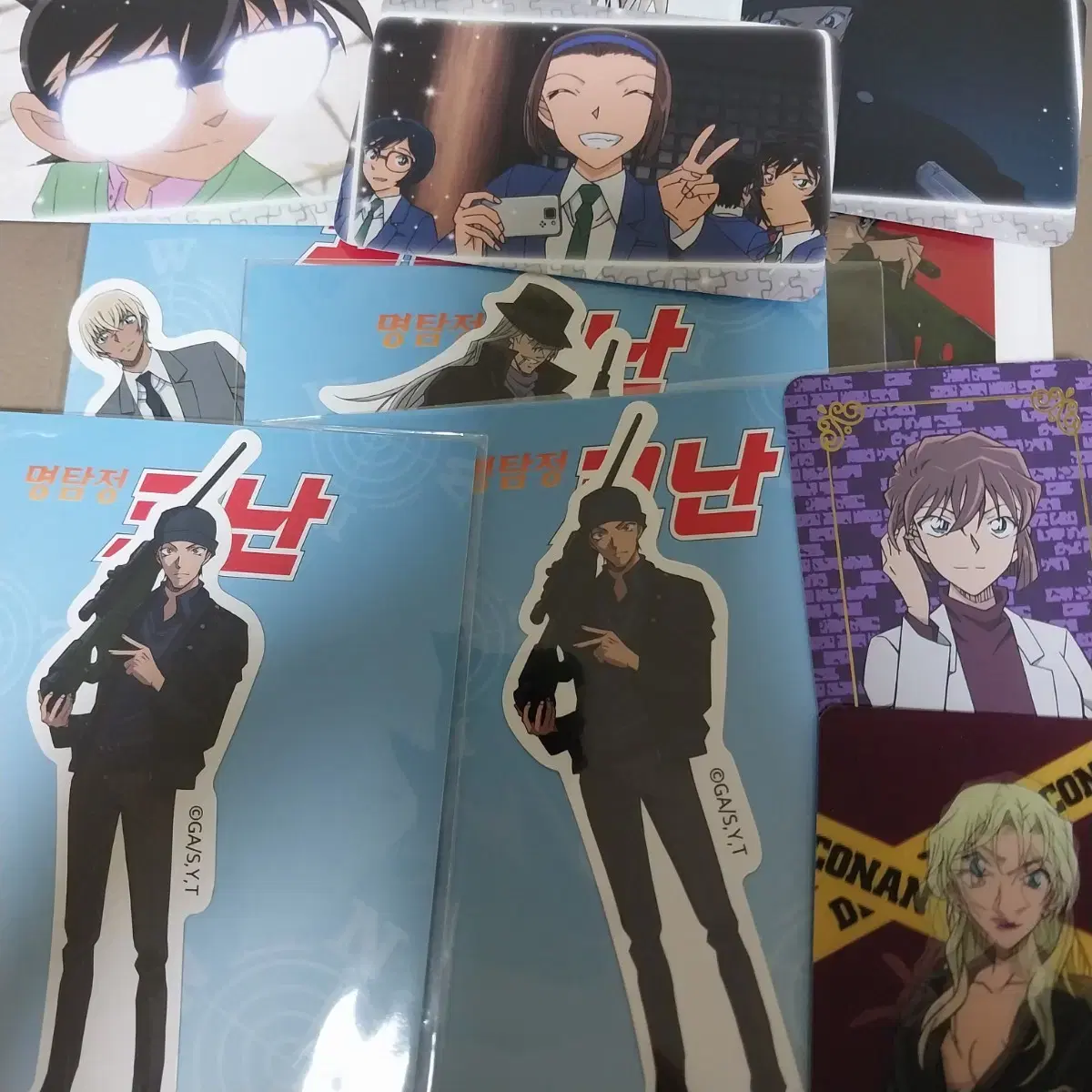 Detective Conan Lotte World sells in bulk photocard sticker Proof photo