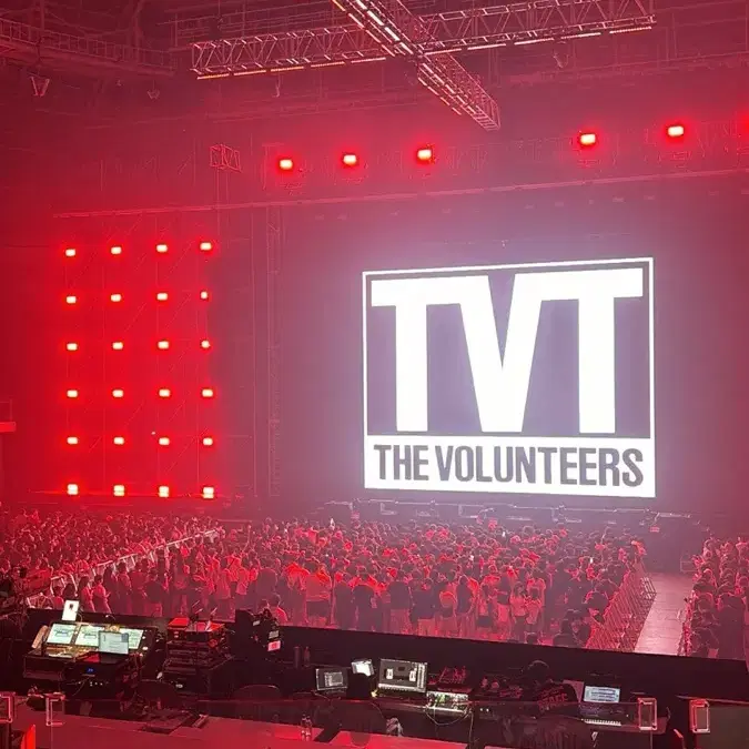 The volunteers 콘서트 8/31(토) C구역 스탠딩 300n