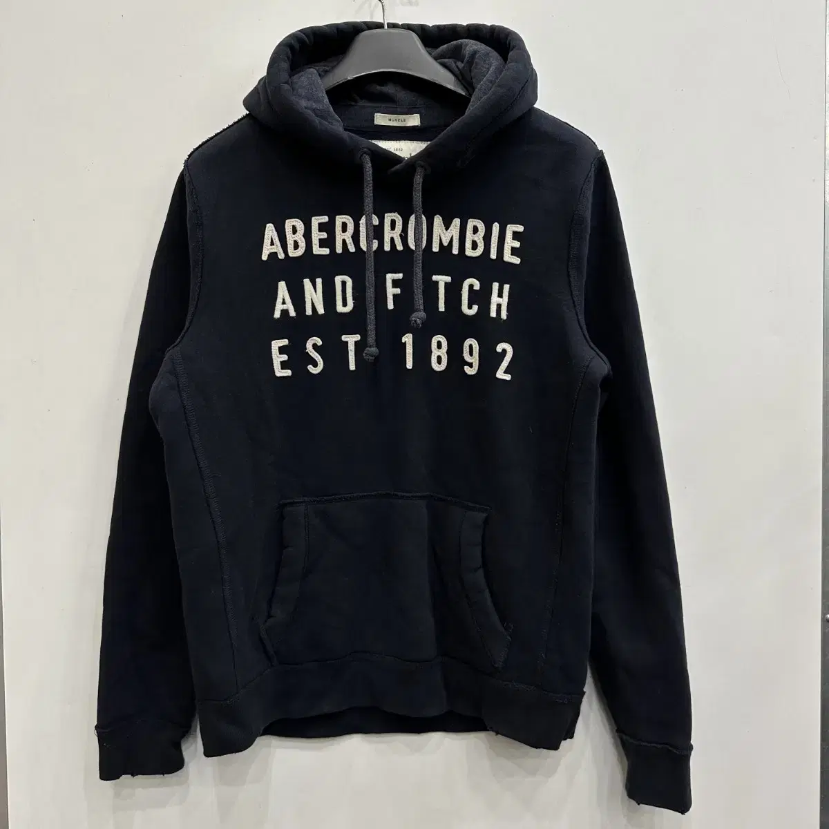 95 abercrombie men's loose-fit hoodie