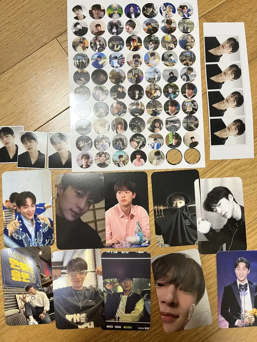 Bae In Hyuk Goods